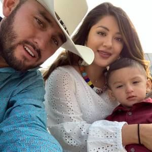 Meet your Posher, Ariadna